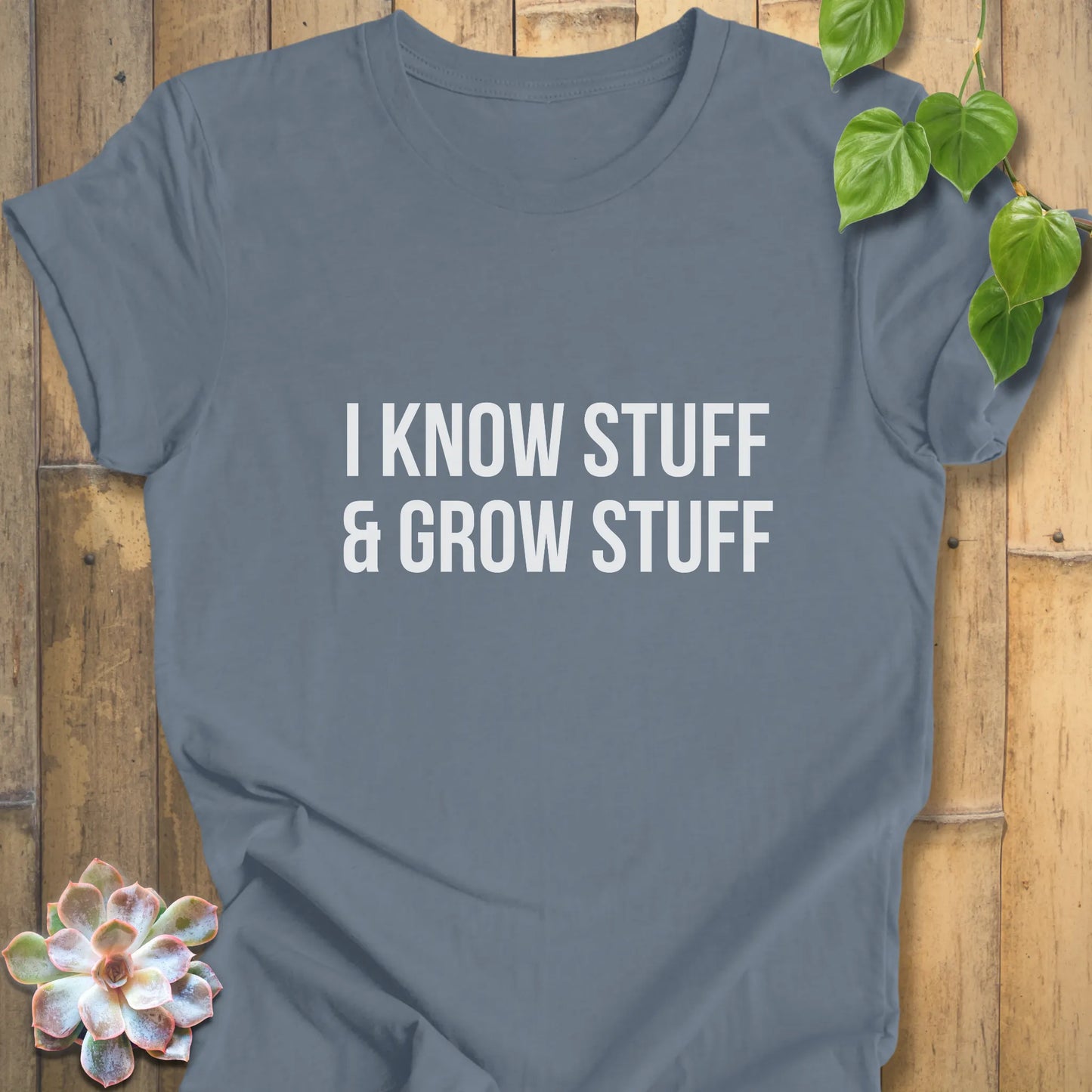 Plant lover T-shirt