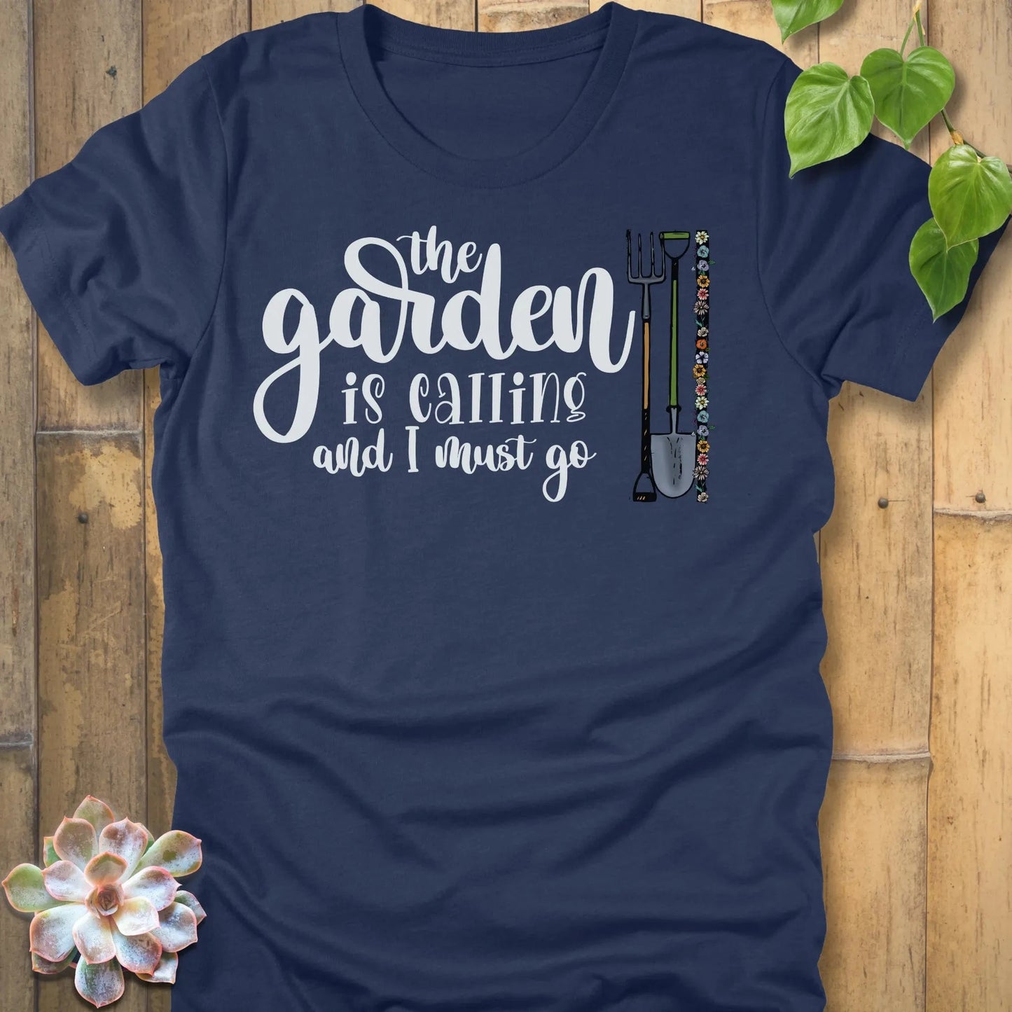Heather Navy / S The Garden Is Calling T-Shirt T-Shirt
