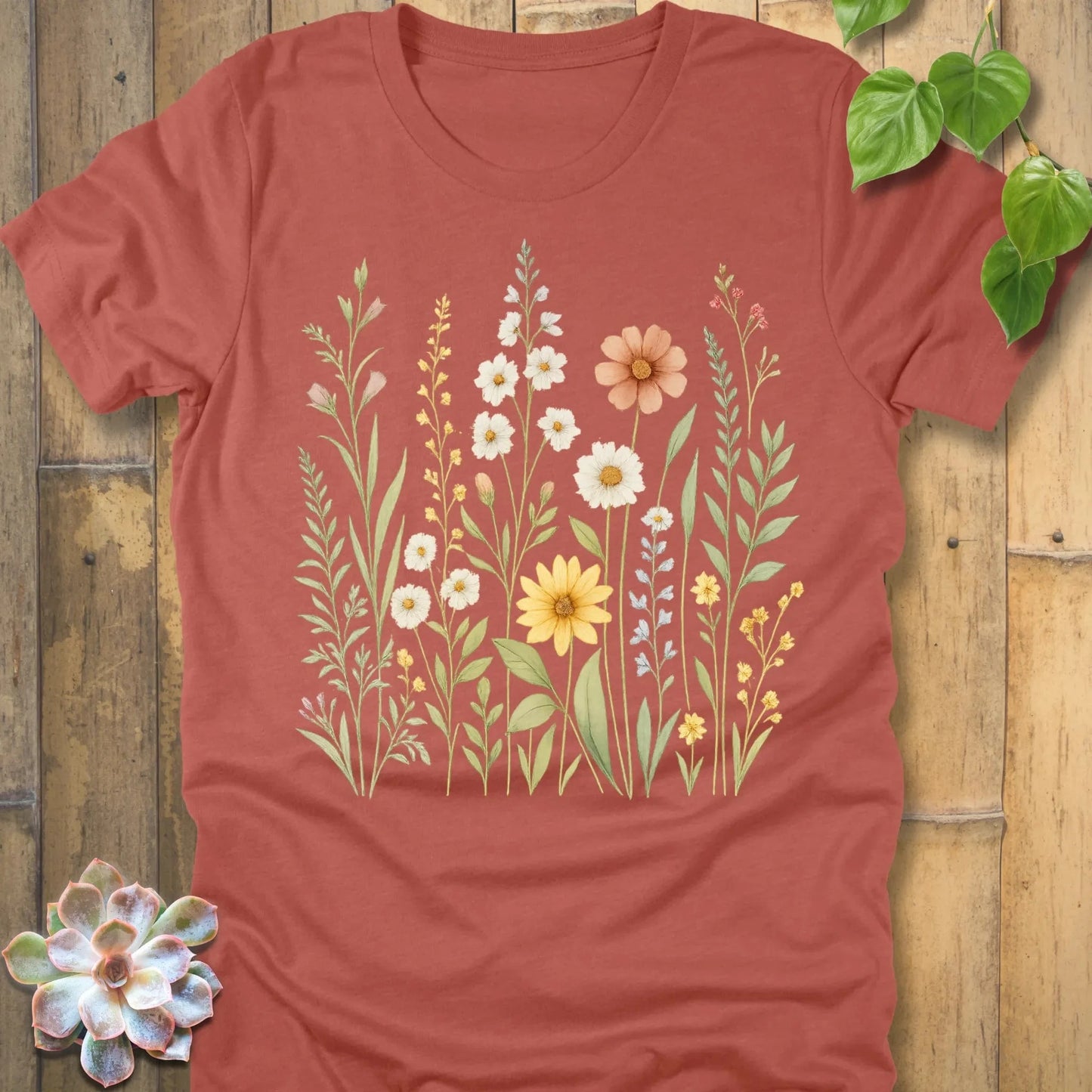 Heather Clay / S Wildflower Meadow T-Shirt T-Shirt