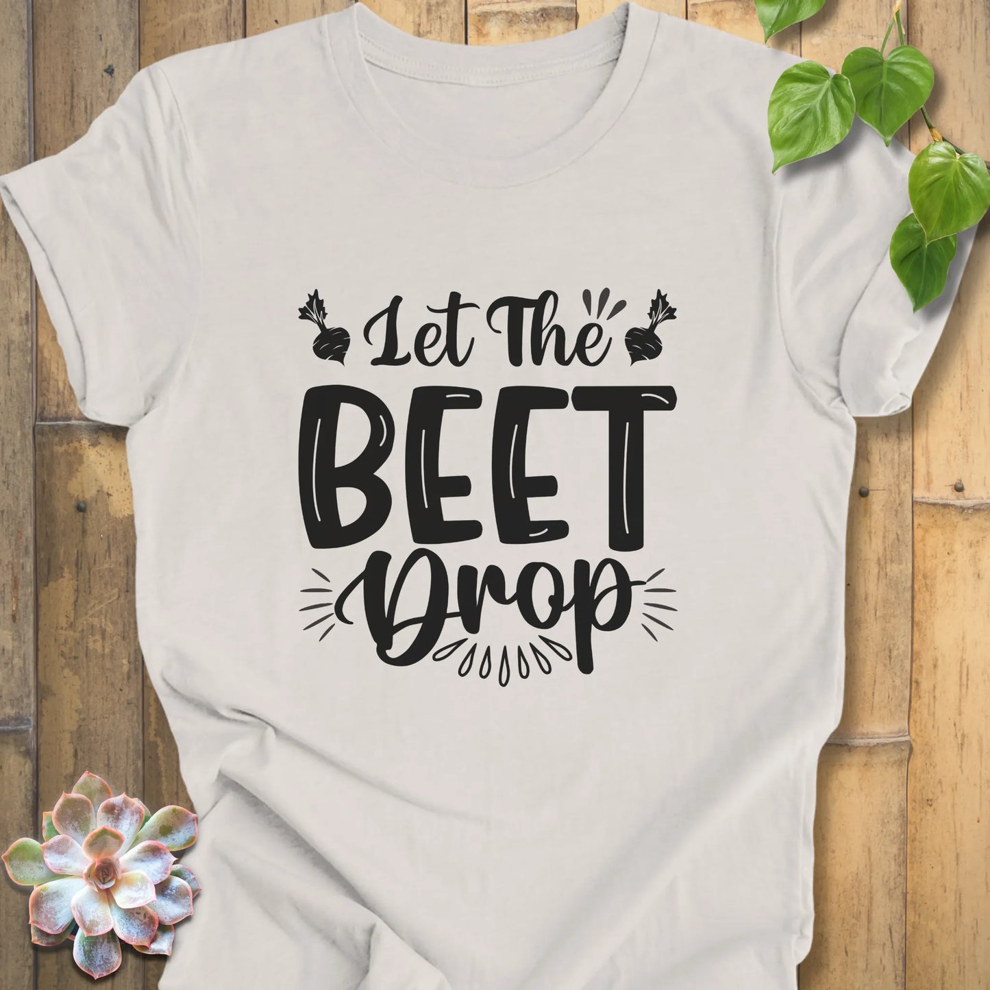 Cute beet graphic tee
