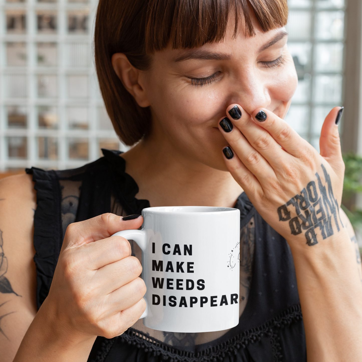 Novelty Coffee Mugs for Gardeners, funny coffee cup with the saying "I Can Make Weeds Disappear" on it