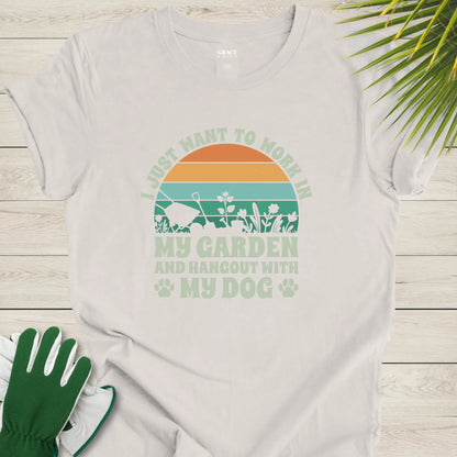 Gardening dog mom t-shirt
