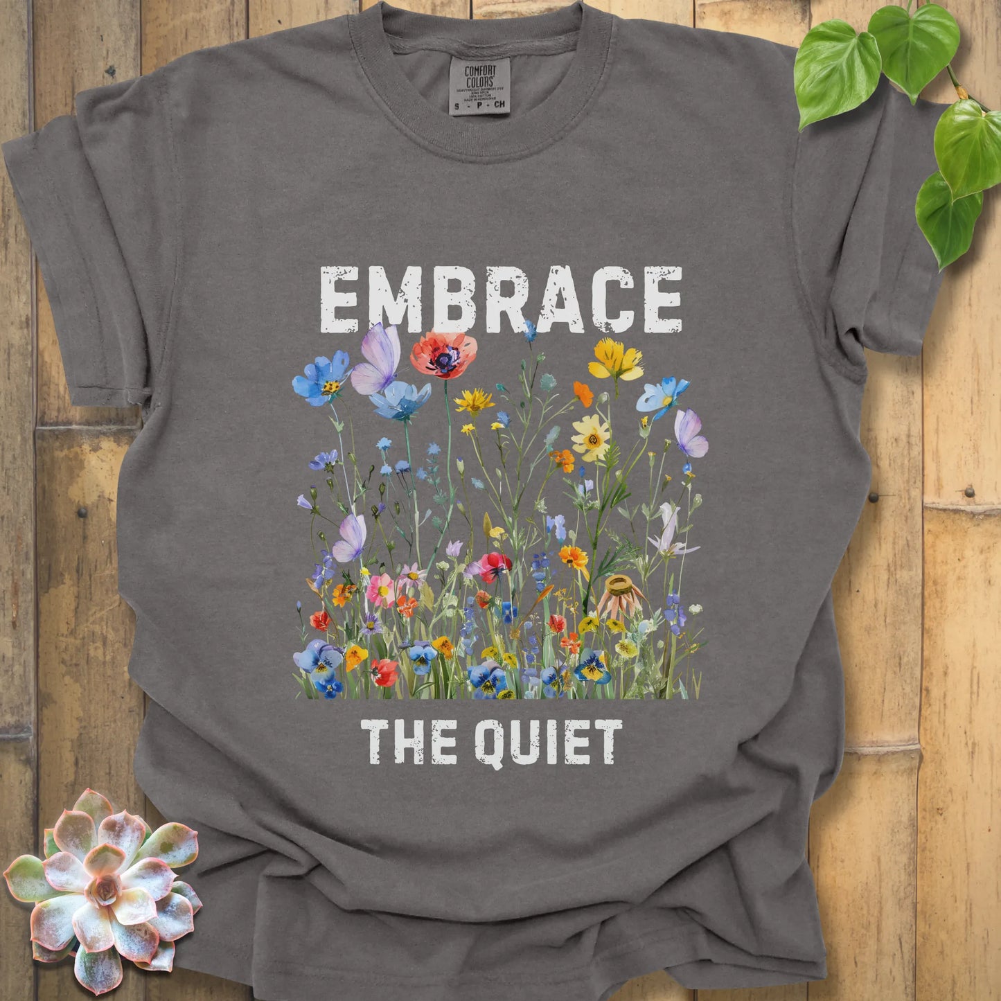 Women’s botanical graphic tee