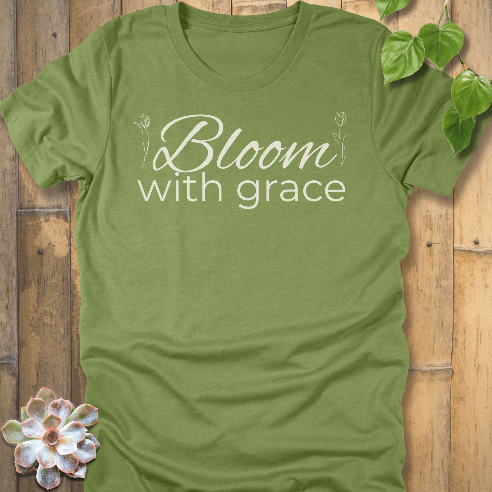 Heather Green / M Bloom With Grace T-Shirt T-Shirt