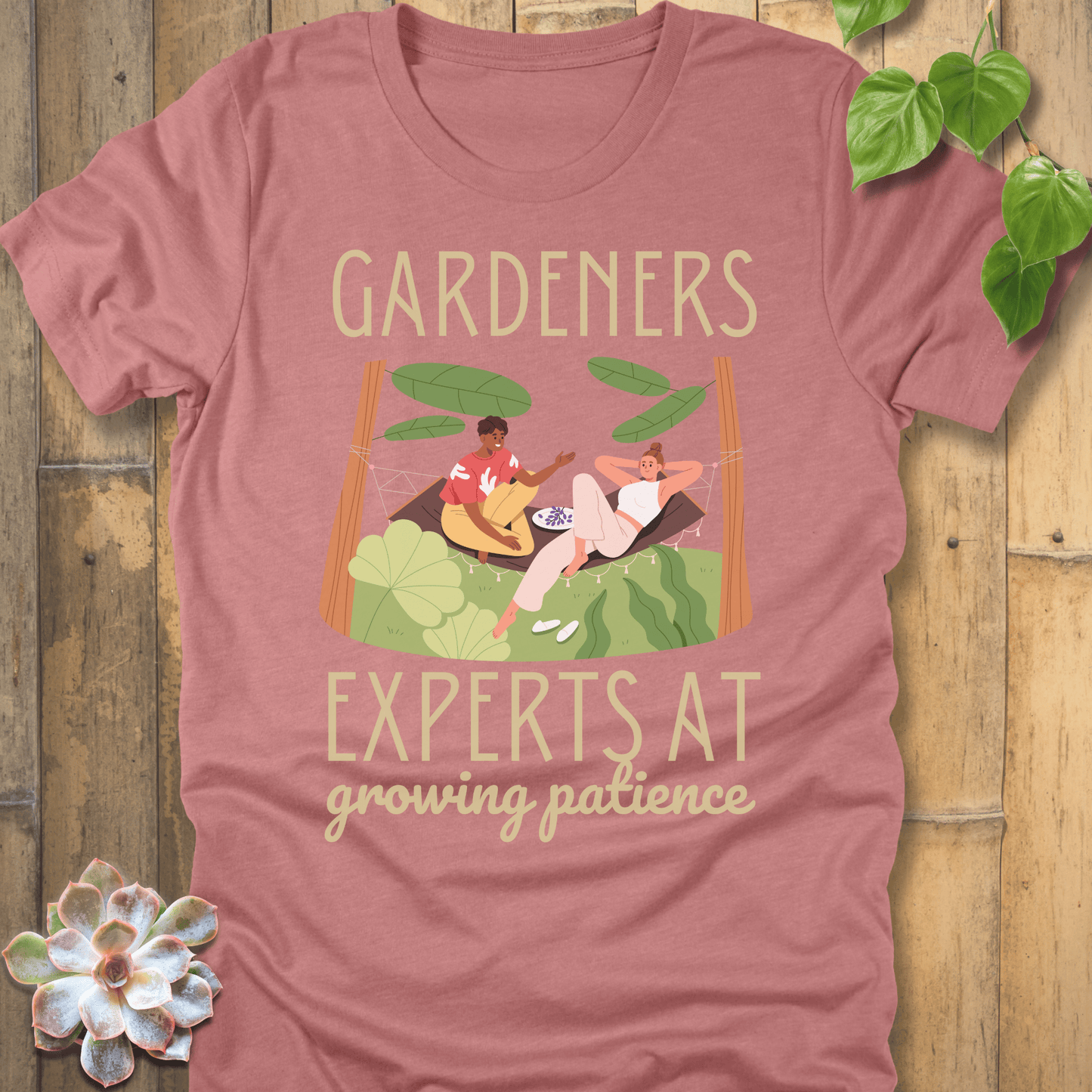 Heather Mauve / S Gardeners Expert T-Shirt T-Shirt