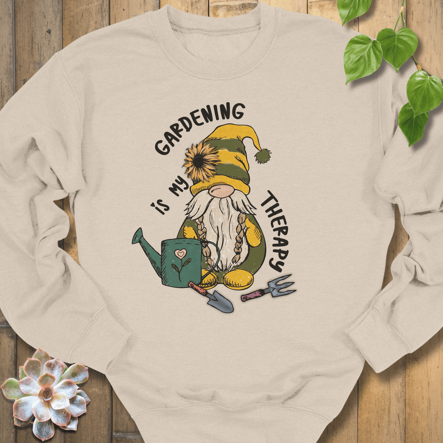 Sand / S Gardening Is My Therapy Sweatshirt Sweatshirt