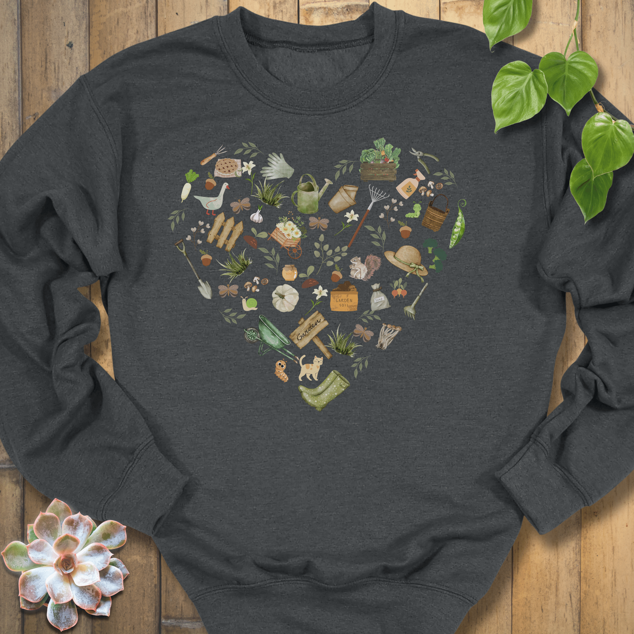 Dark Heather / S Gardening Loveheart Sweatshirt Sweatshirt