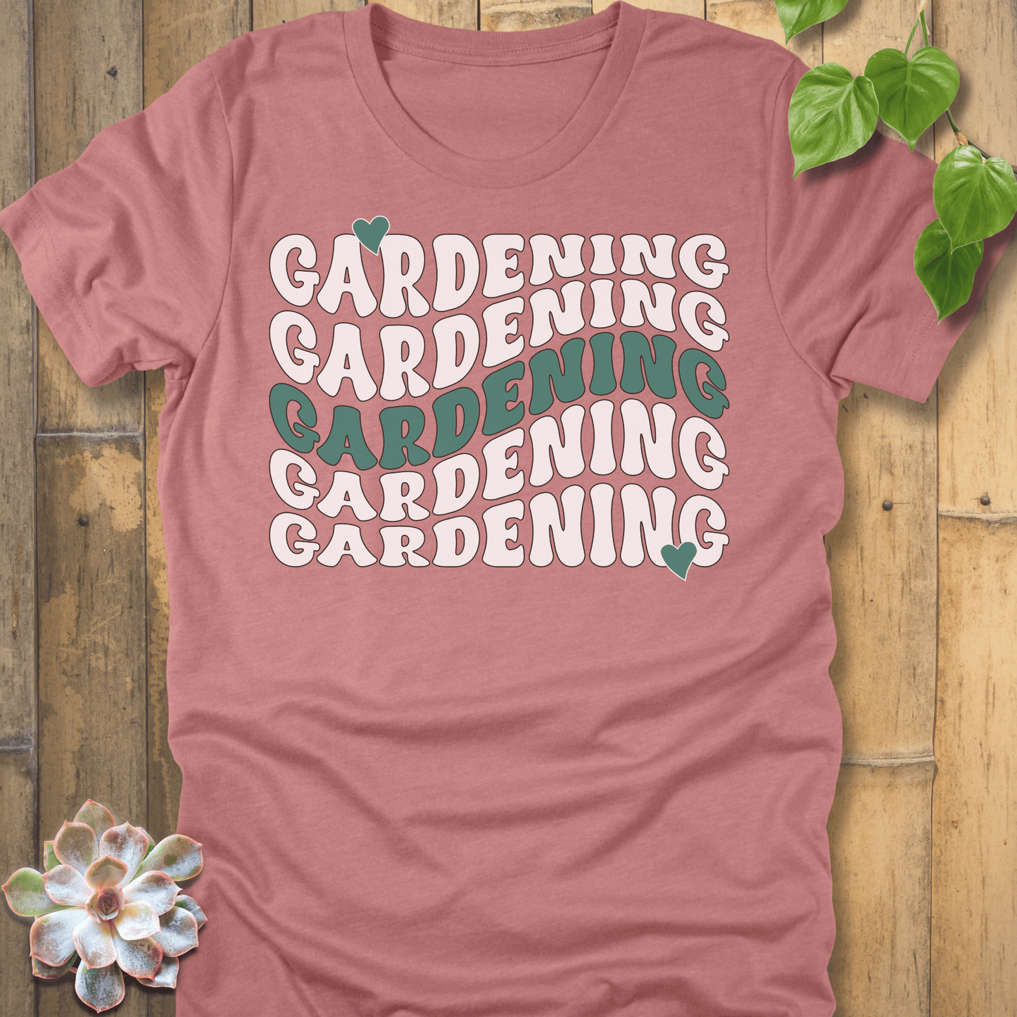 Heather Mauve / S Gardening - T-Shirt T-Shirt
