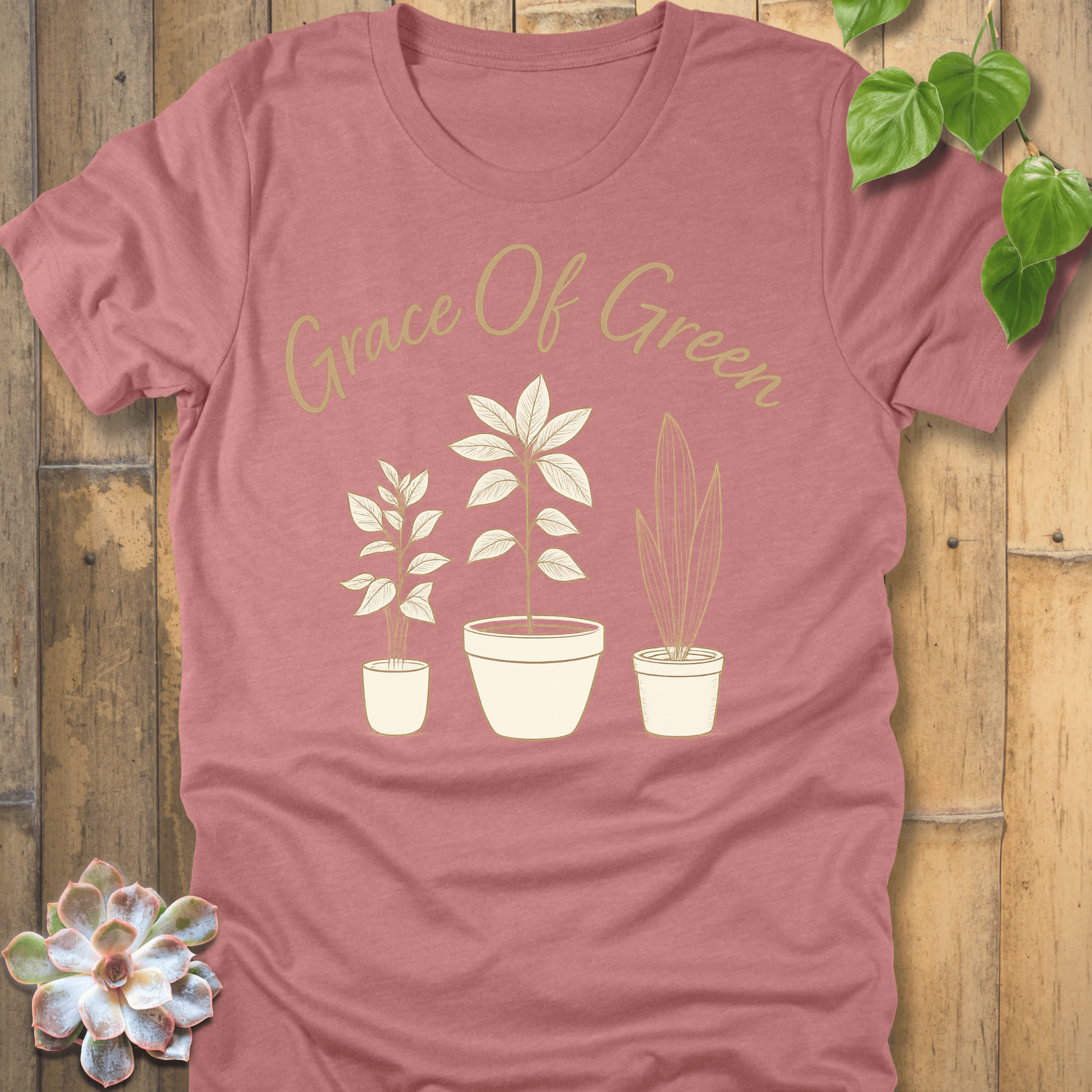 Heather Mauve / S Grace Of Green T-Shirt T-Shirt