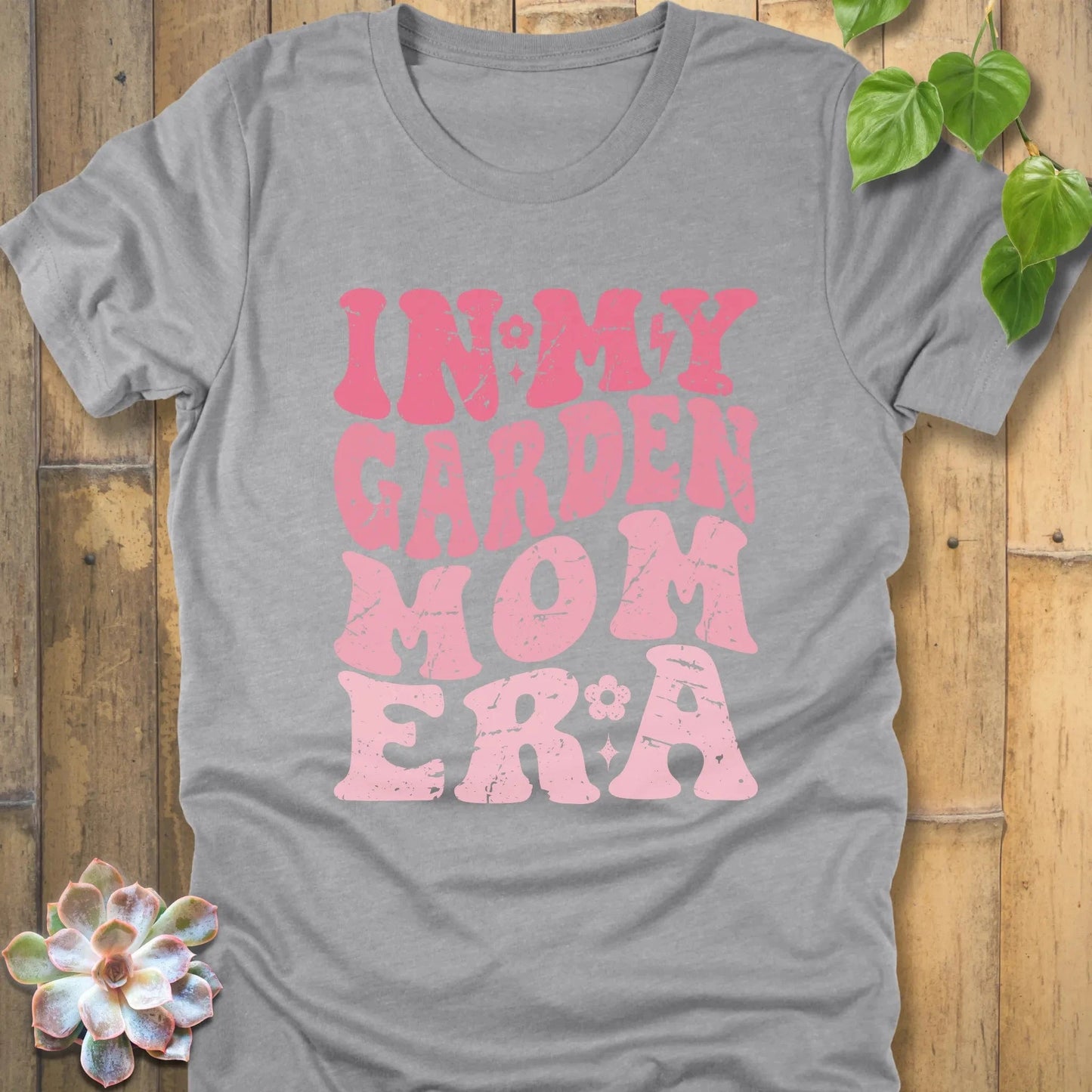 Athletic Heather / S In My Garden Mom Era T-Shirt T-Shirt