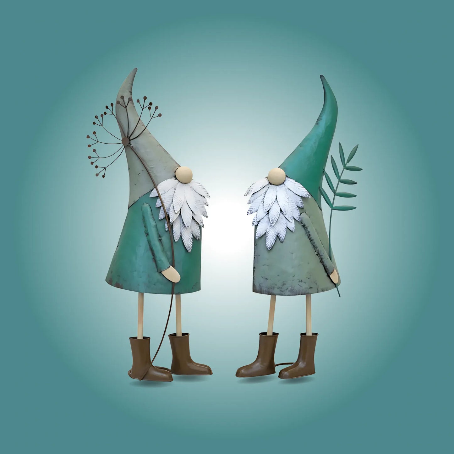 1 Iron Yard Gnome Set Figurine