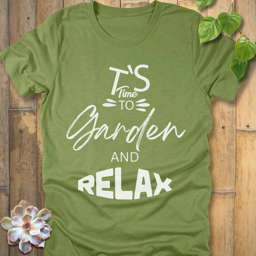 Heather Green / S It's Time to Garden T-Shirt T-Shirt