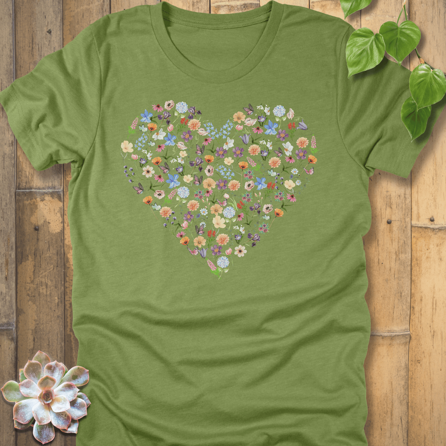 Heather Green / S Loveheart Flowers T-Shirt T-Shirt
