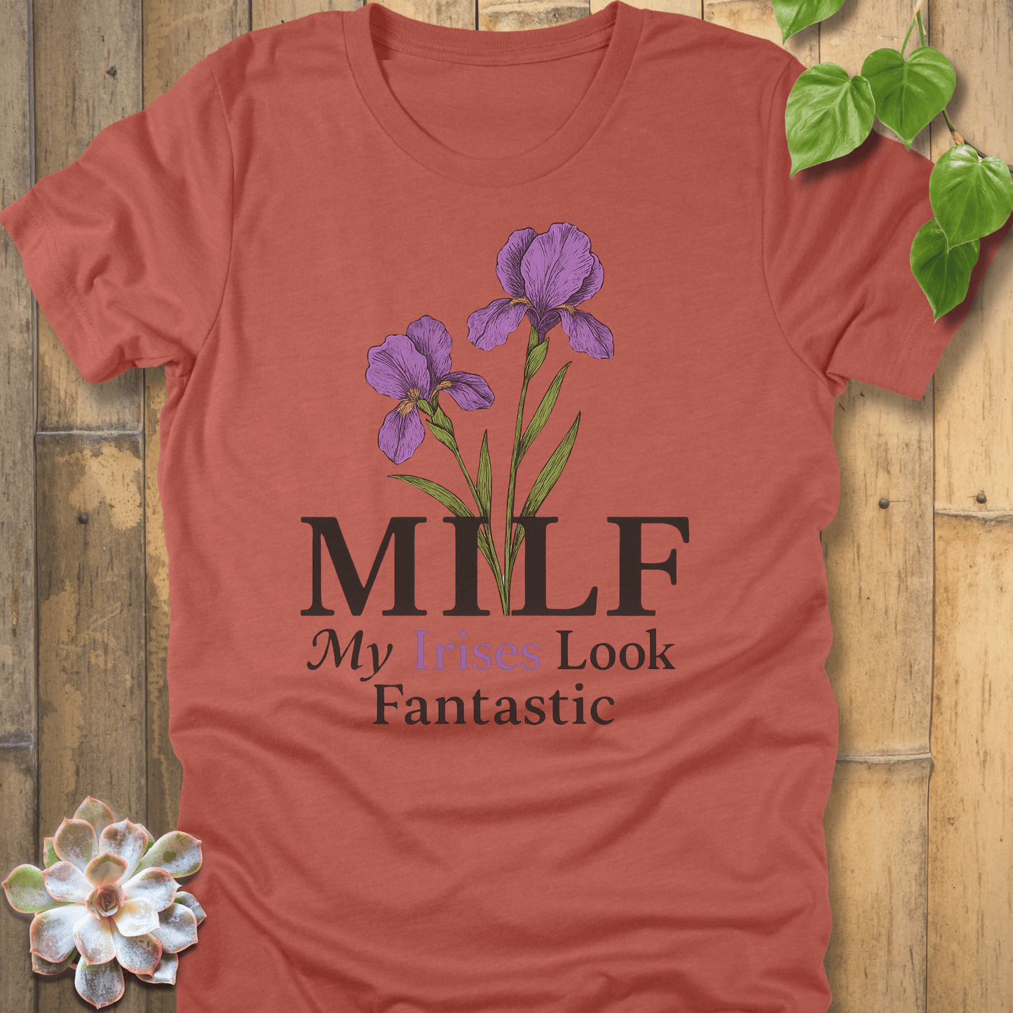 Heather Clay / S MILF T-shirt T-Shirt