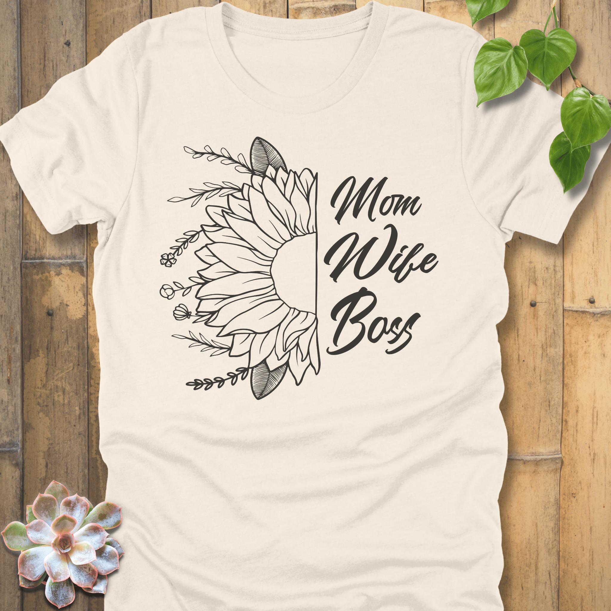 Natural / S Mom Wife Boss T-Shirt T-Shirt