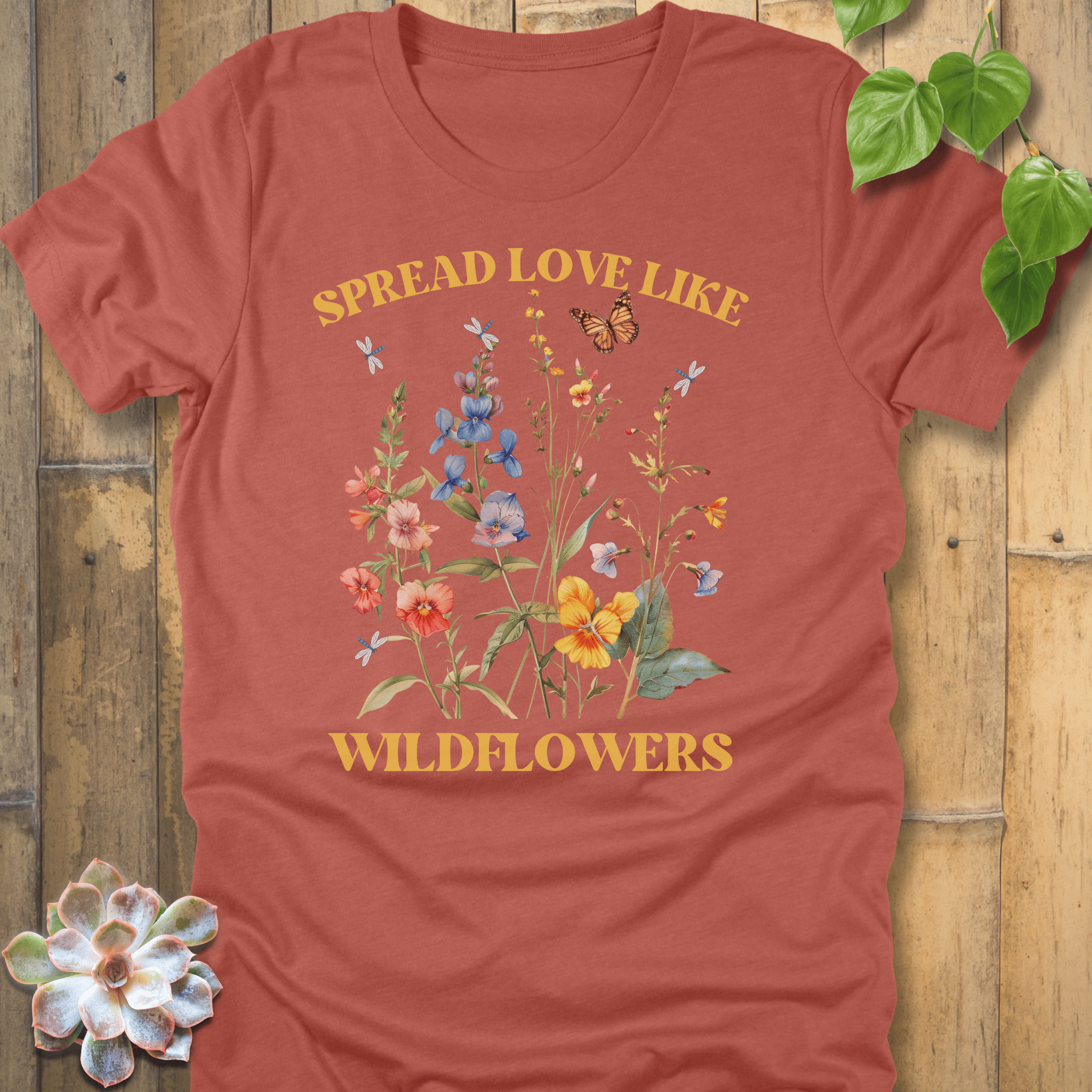 Heather Clay / S Spread Love  T-Shirt T-Shirt
