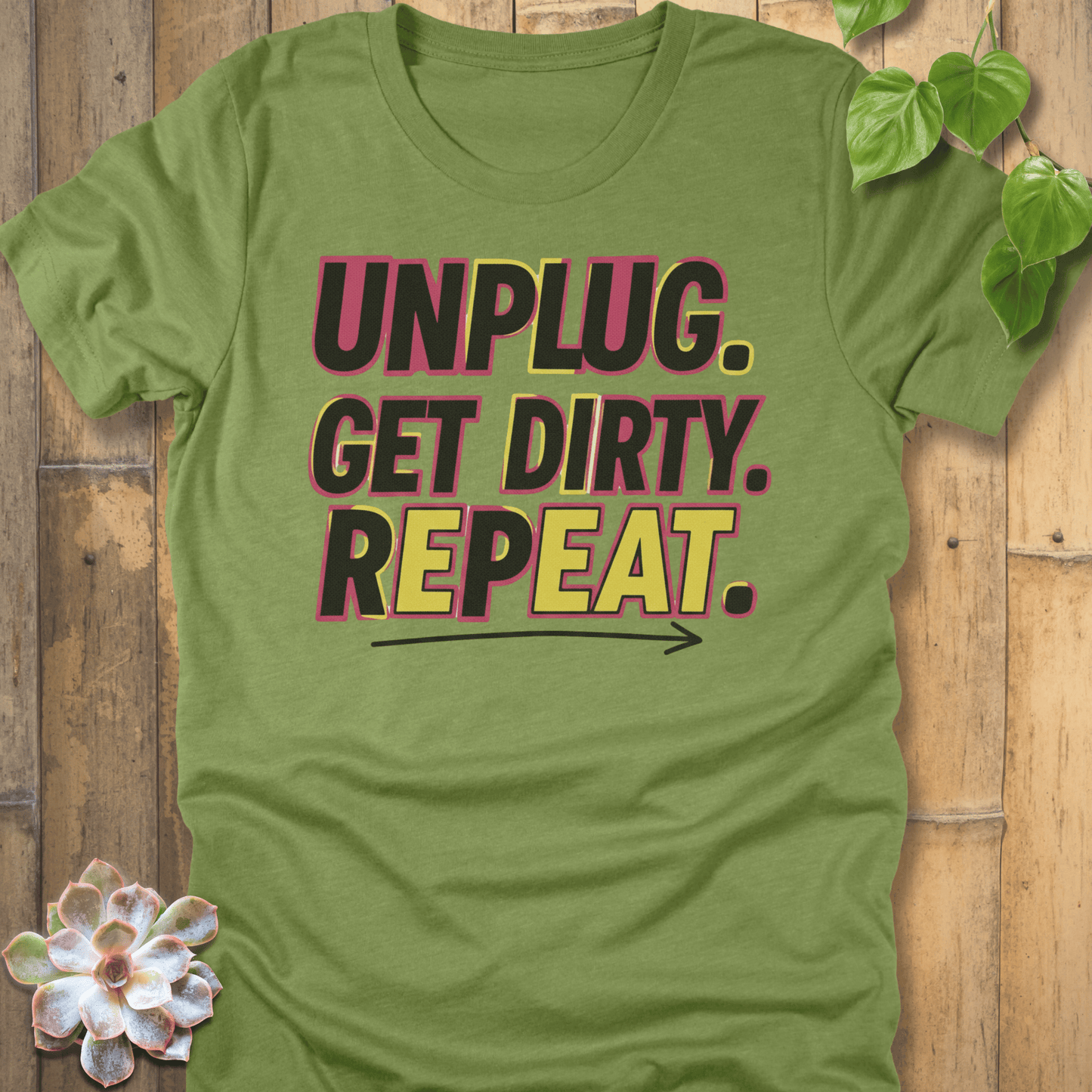 Heather Green / M Unplug Get Dirty T-shirt T-Shirt