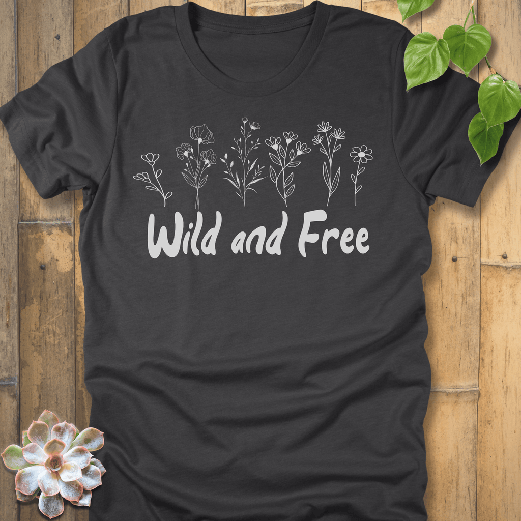 Dark Grey Heather / S Wild And Free T-shirt T-Shirt