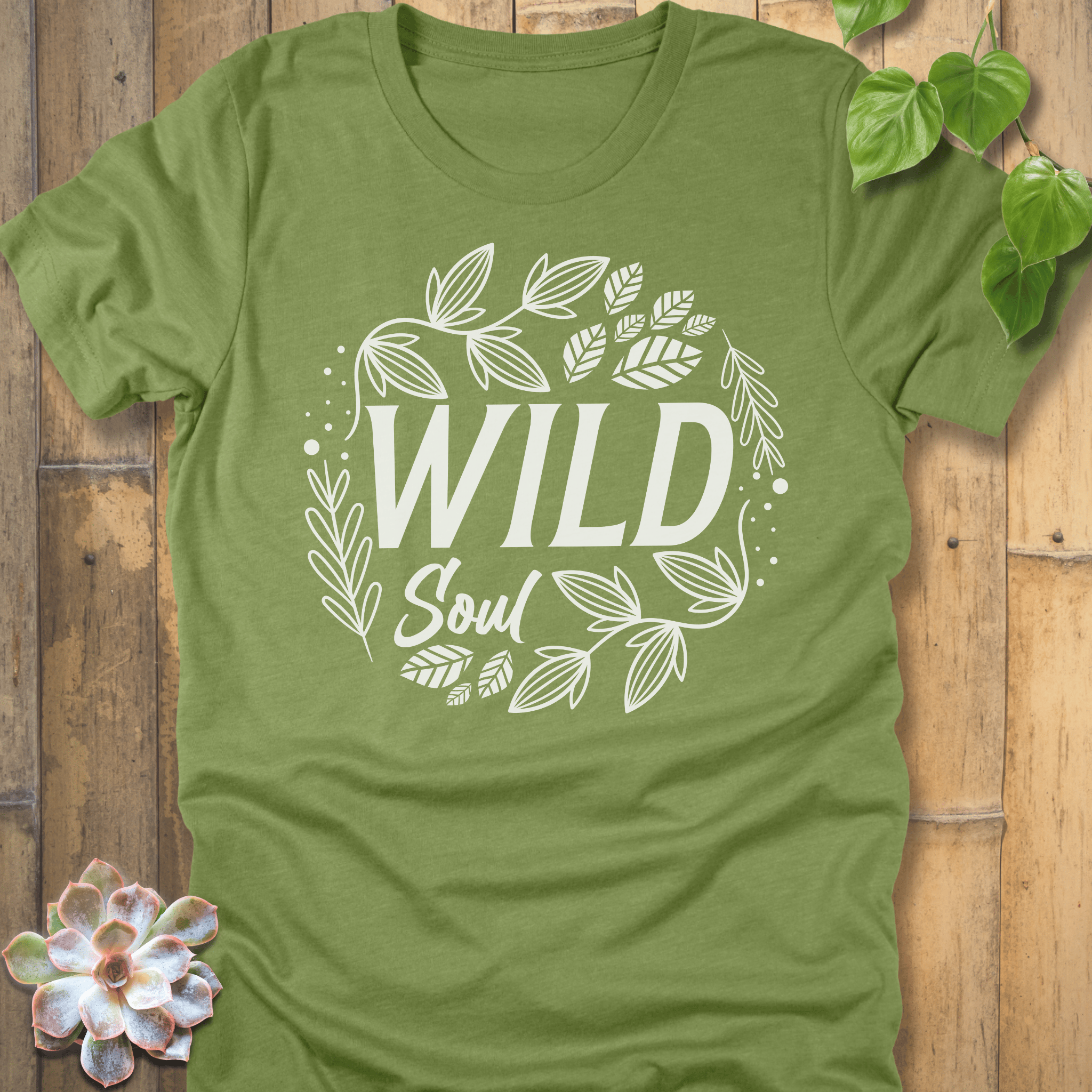 Heather Green / M Wild Soul Leaves T-Shirt T-Shirt