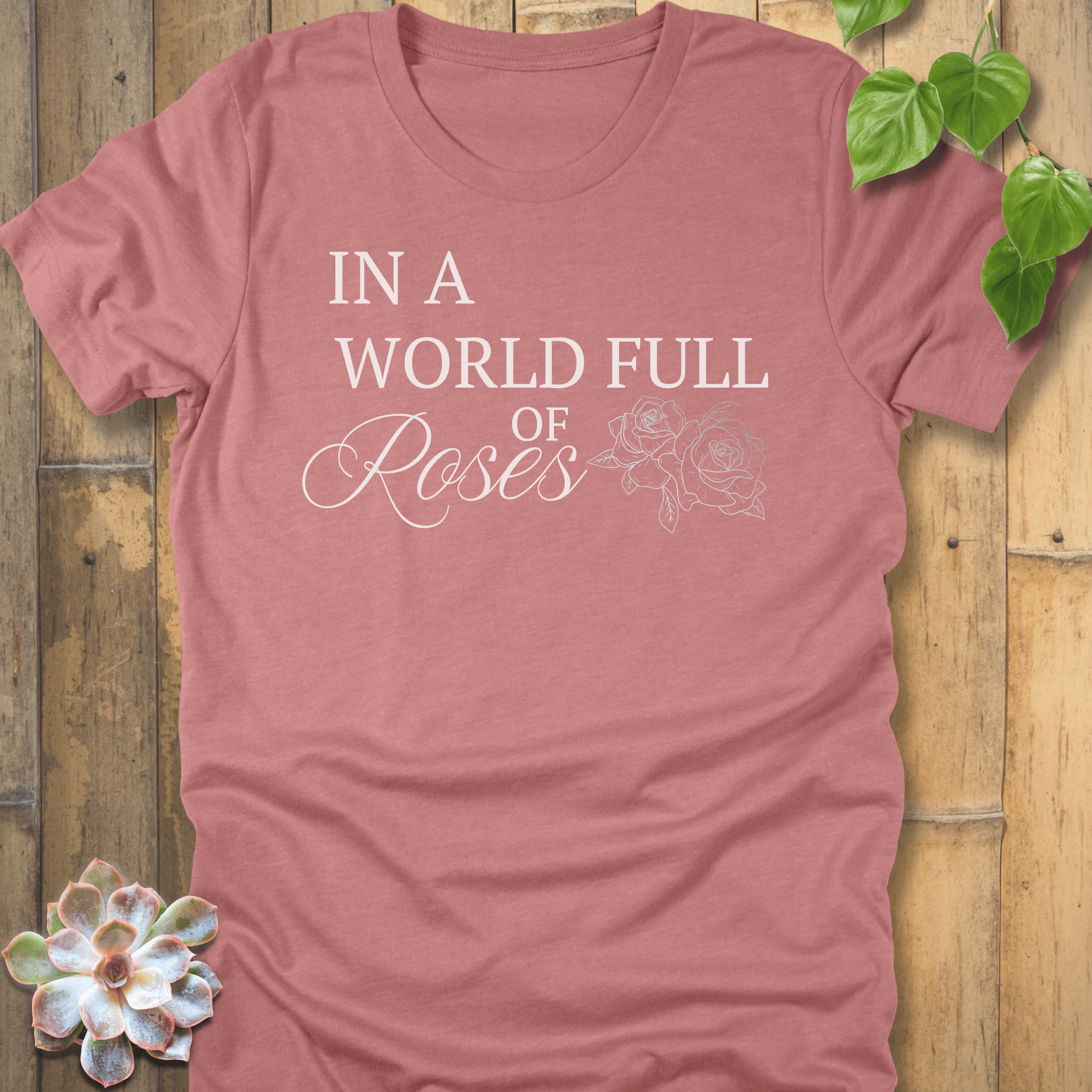 Heather Mauve / S World Full Of Roses T-shirt T-Shirt